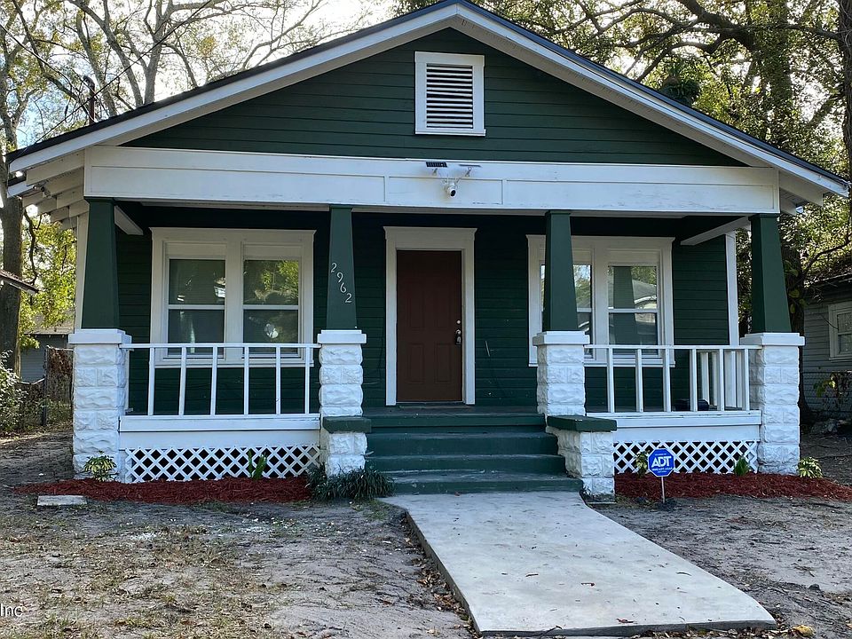 1st image of 2962 SPENCER Street