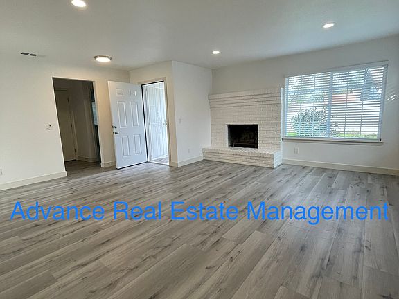 3rd image of 4003 Turnbridge Dr