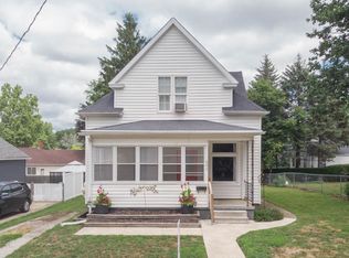 806 E Buchanan St, Bloomington, IL 61701