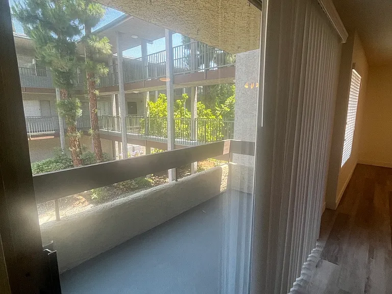 Ridgegate Apartments — Photo 34