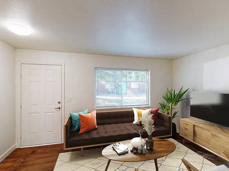 Metro Apartments at Wood River — Photo 26