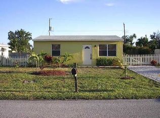 2901 Giuliano Ave, Lake Worth, FL 33461