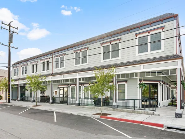 650 Mill St #202, Half Moon Bay, CA 94019