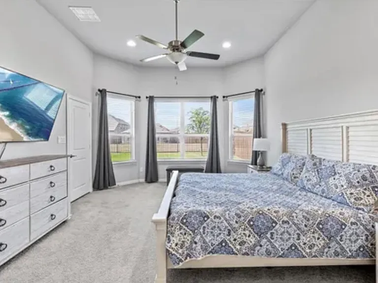 212 Darlington Trl — Photo 11