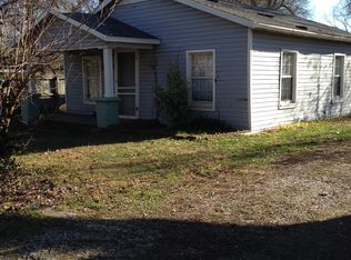909A N Main St, Bentonville, AR 72712