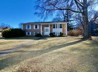 11422 W Grange Hall Rd, Brimfield, IL 61517