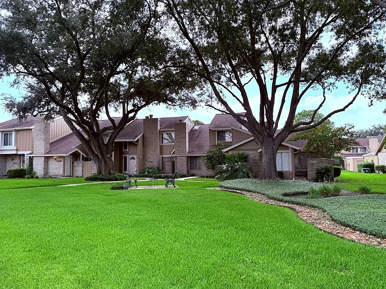11633 Village Place Dr #181 — Photo 29