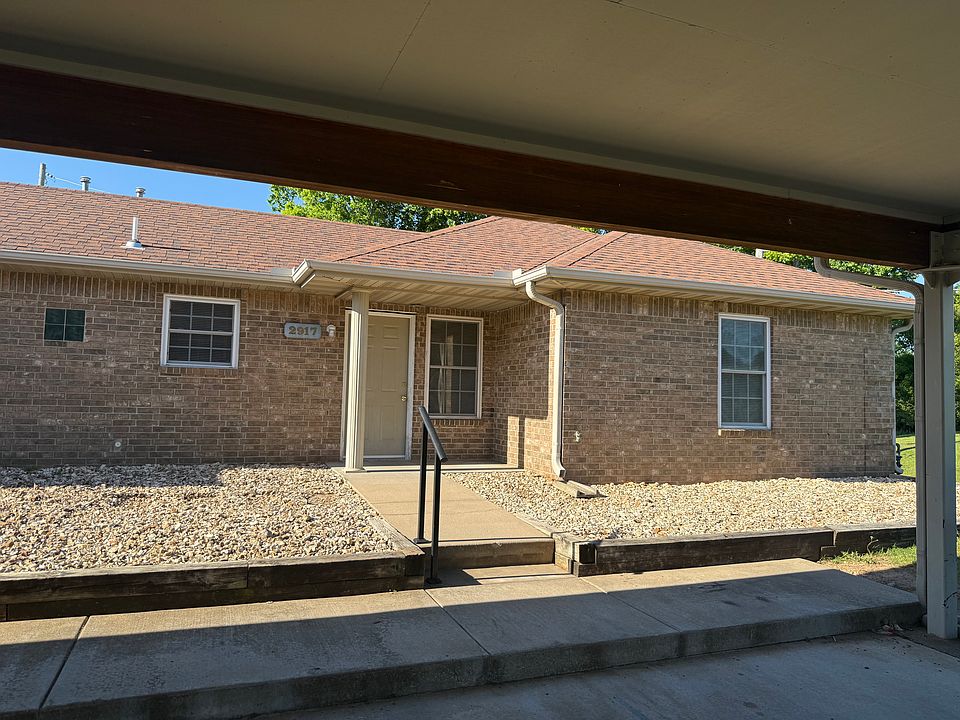 1st image of 2917 S Jackson Ave