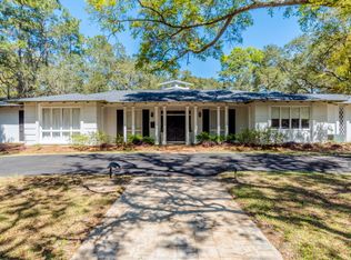 6093 Pine Grove Dr, Fairhope, AL 36532