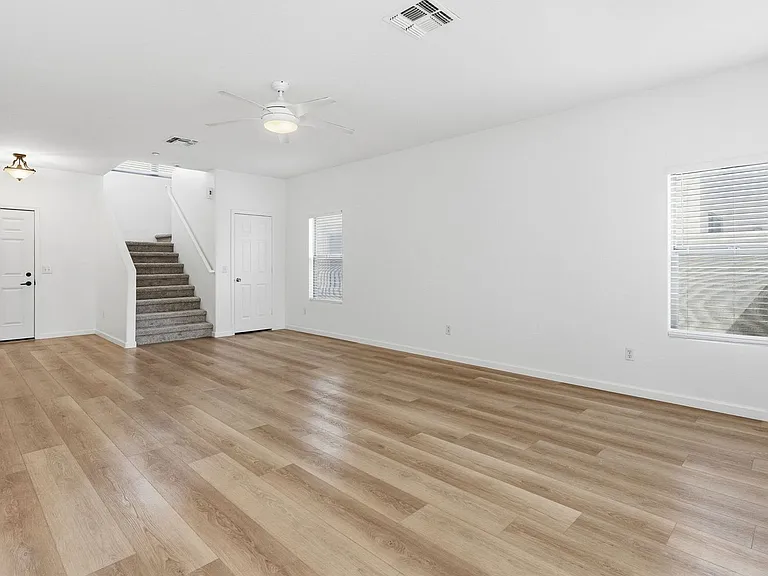 7500 E Deer Valley Rd #47 — Photo 12