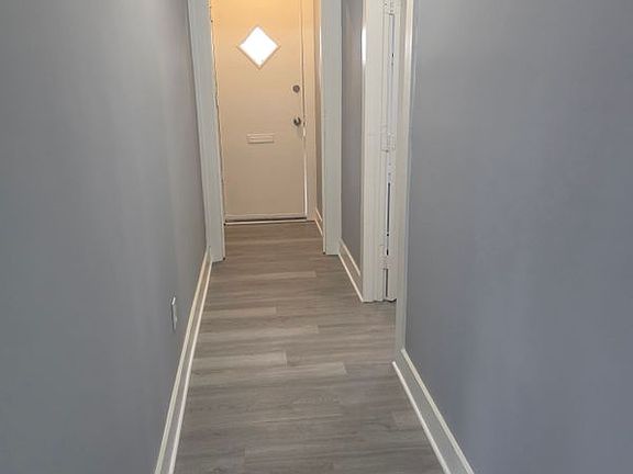 2nd image of 68 Bassett St Unit 1