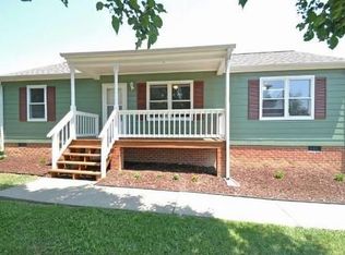 11554 Bailey Woods Dr, Midlothian, VA 23112