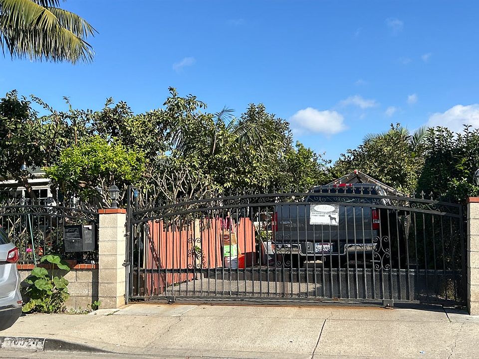 1st image of 10922-10924 Berry Ave