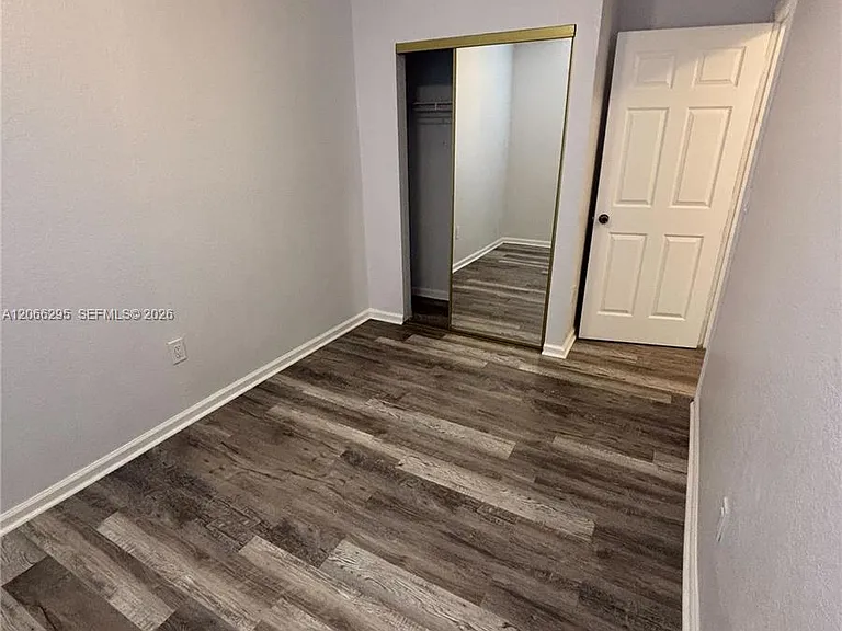 14042 NE 2nd Ave #14042 — Photo 16