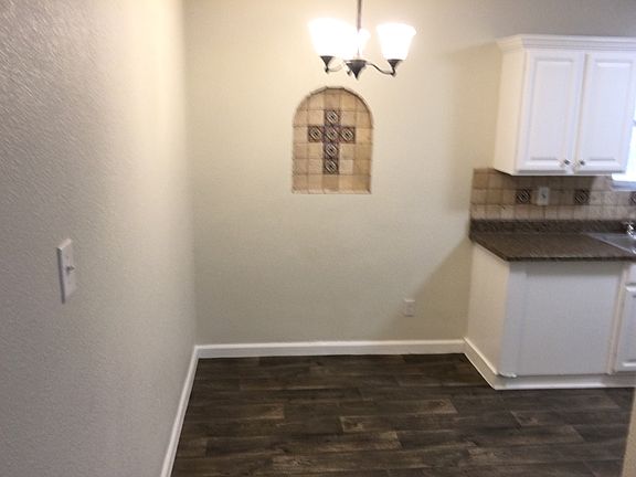 5th image of 4824 Dorsey St
