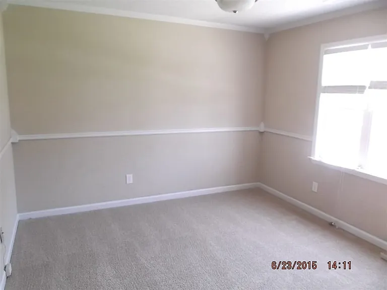432 Spring Dr — Photo 9
