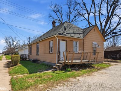 210 E Vine St, Ottumwa, IA, 52501