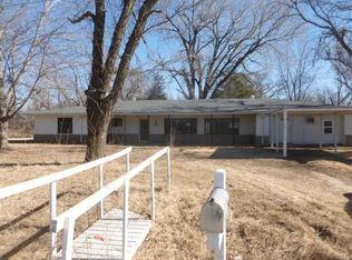 7906 S Washington St, Haysville, KS 67060