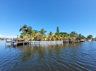 462 Atlantis Dr, Satellite Beach, FL 32937
