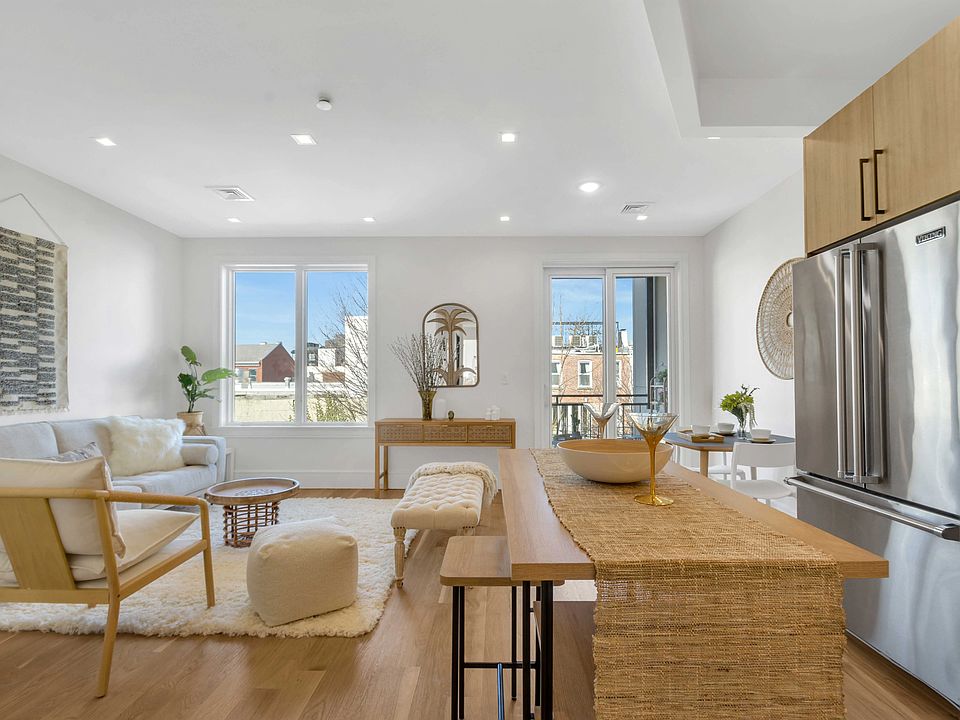 1st image of 145 14th St #3