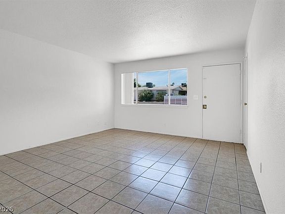 5th image of 2805 Sultana St