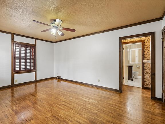 5th image of 2816 50th St