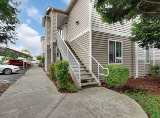 10015 186th Pl E UNIT 208, Puyallup, WA 98375