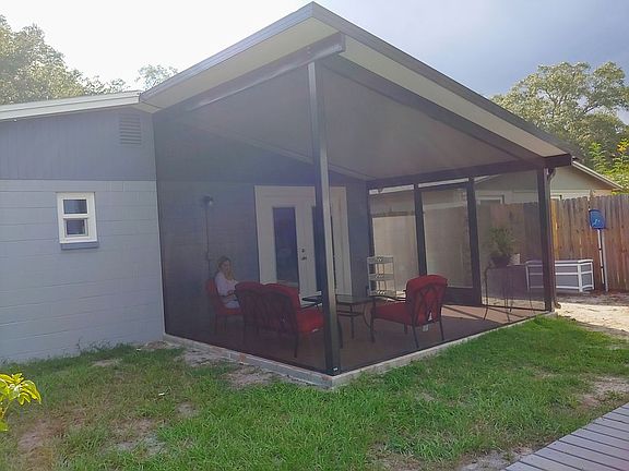3rd image of 6312 S Main Ave