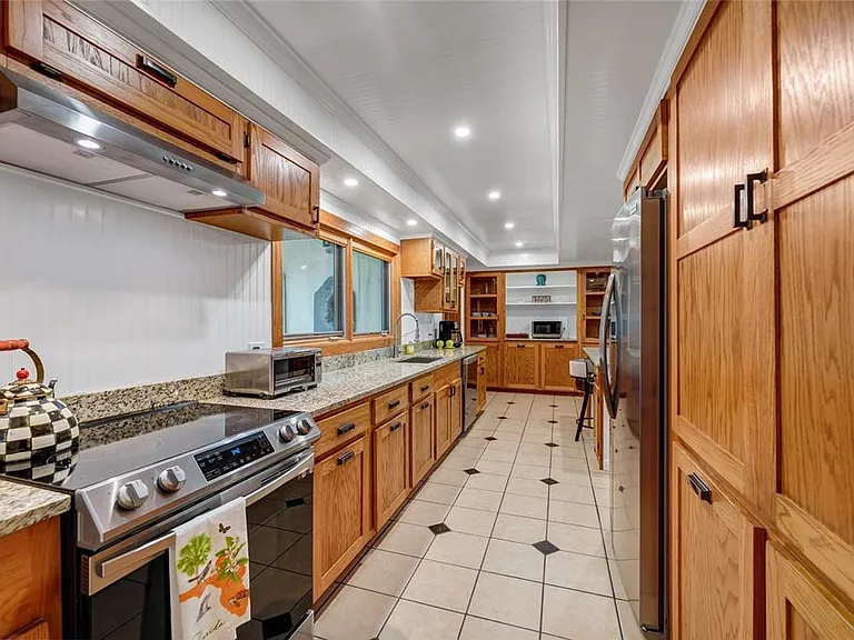6659 Lake Cane Dr — Photo 11