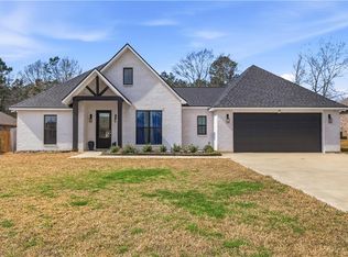 4481 Hathern Dr, Pineville, LA 71360
