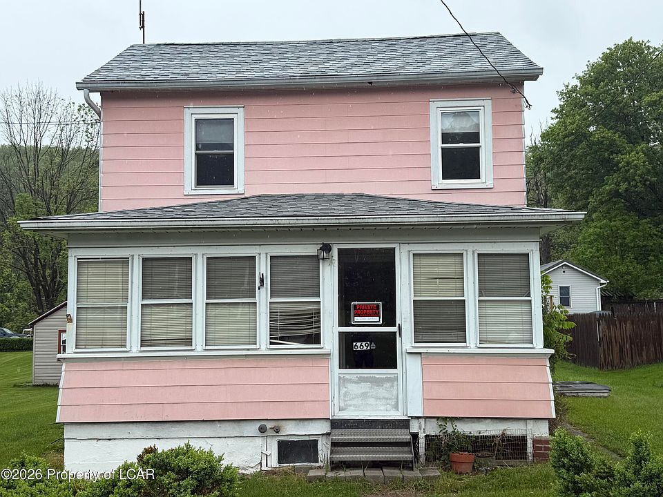 1st image of 669 Market St