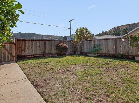 2nd image of 236 Greenway Dr