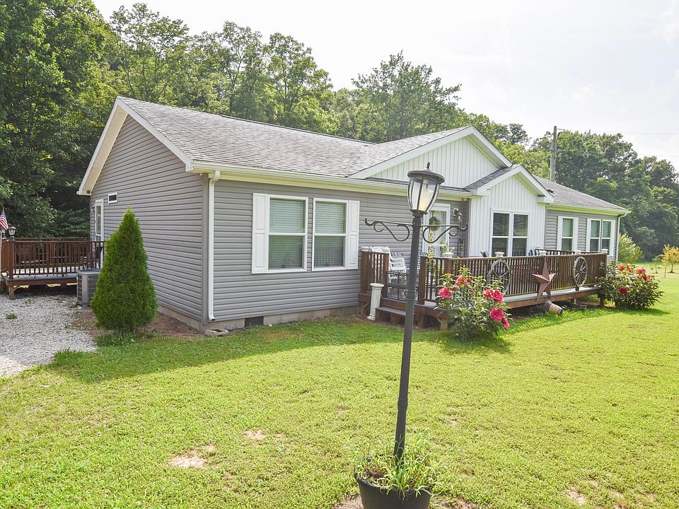 1st image of 444 May Hollow Rd