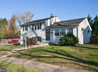 130 Ridgefield Rd, Lutherville Timonium, MD 21093