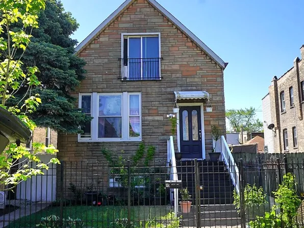 4221 W Kamerling Ave, Chicago, IL 60651