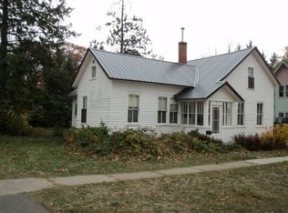 703 E 6th St, Merrill, WI 54452