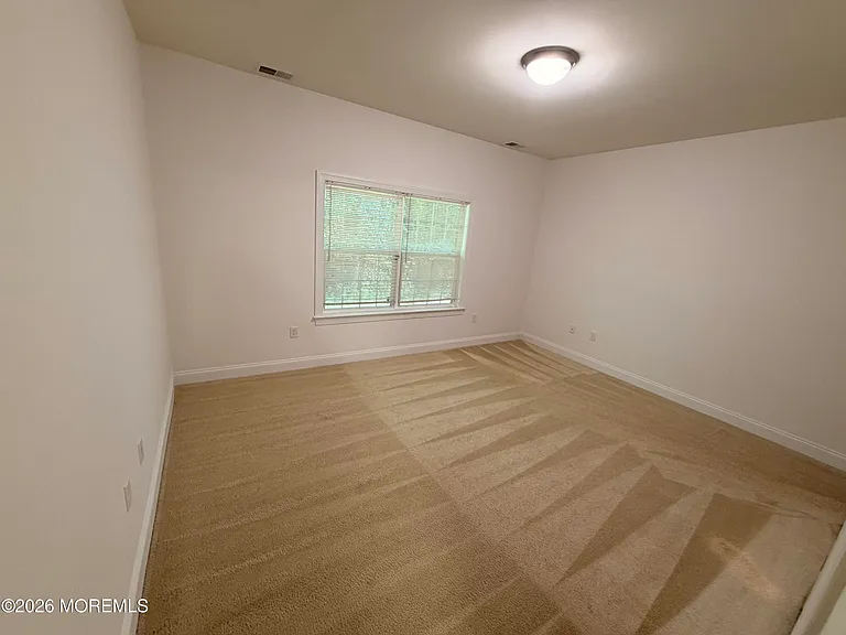 153 Birch Ave — Photo 10