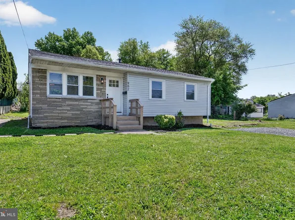 902 Lambert Dr, Westampton, NJ 08060