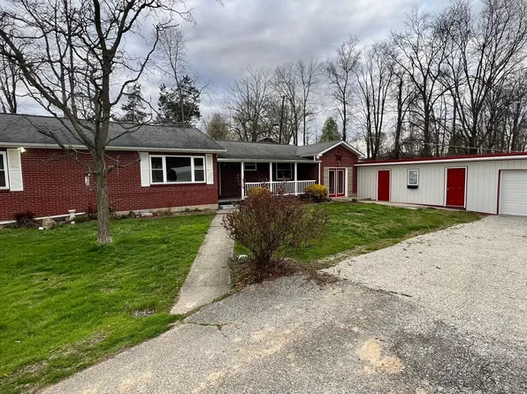 11611 Webb Ct, Ashland, KY 41102
