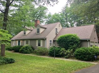 24 Aubinwood Rd, Amherst, MA 01002