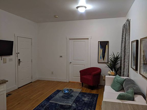 5th image of 457 Wayne St APT 1
