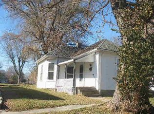 409 N Murlin St, Bicknell, IN 47512