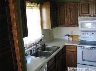 420 Pine Ave, Bird Island, MN 55310