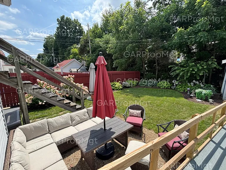 111 Highland Blvd — Photo 4