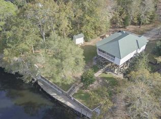 7785 River Landing Dr, Milton, FL 32583