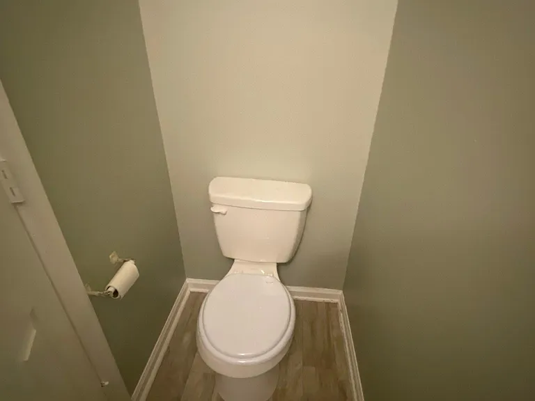4308 Presley Ct #B — Photo 12