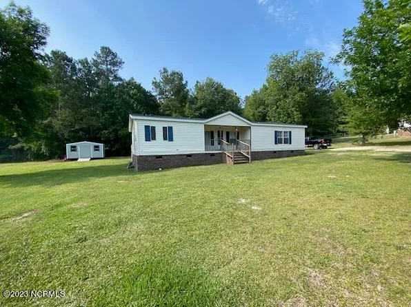 10581 Carlyle Court, Laurel Hill, NC 28351