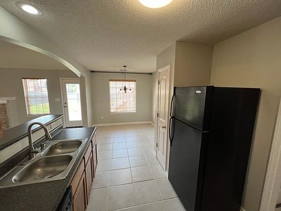 5th image of 10190 Adikson Dr