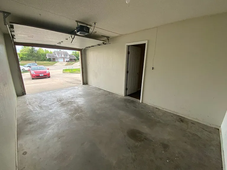 1605 Steamboat Ln — Photo 22