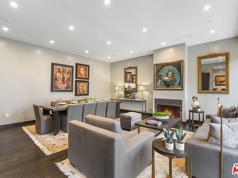 6459 Rodgerton Dr — Photo 15